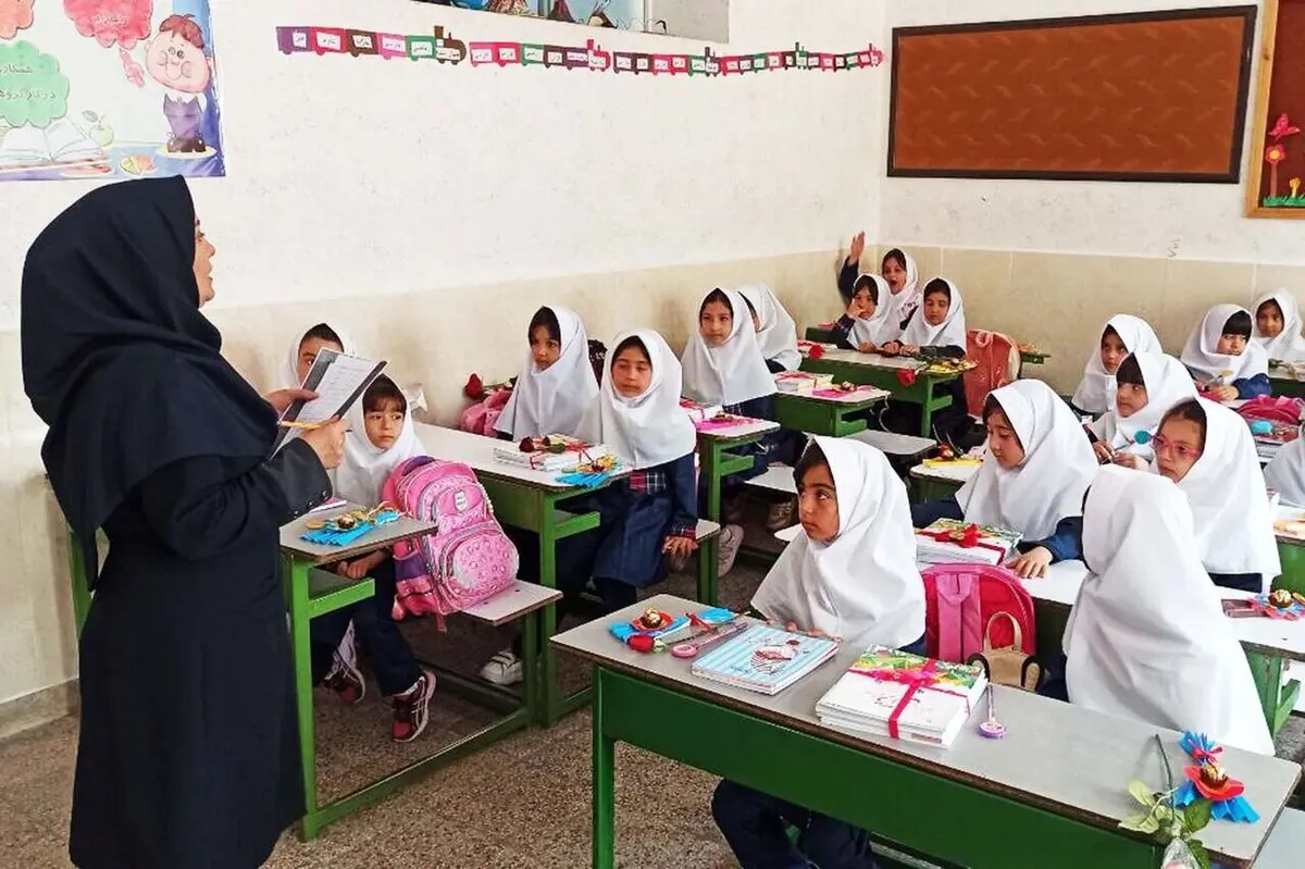 تعطیلی ادارات و مدارس این استان فردا دوشنبه ۱۳ مهر / کدام استان ها تعطیل شدند؟