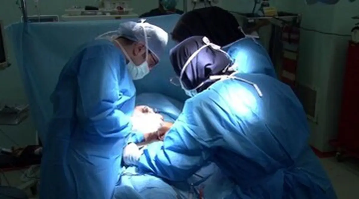 خارج کردن تومور هفت کیلویی از دهان کودک ۱۱ ساله