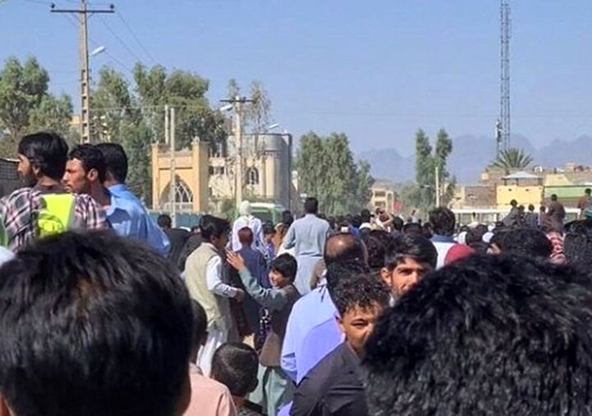 ببینید | اولین تصاویر از محل حمله تروریستی زاهدان