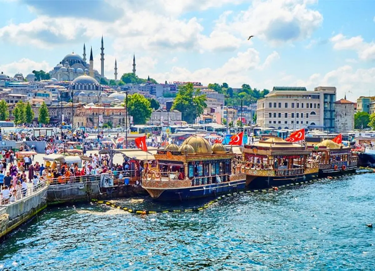 آیا سفر با تور استانبول هزینه‌های سفر را کاهش می‌دهد؟
