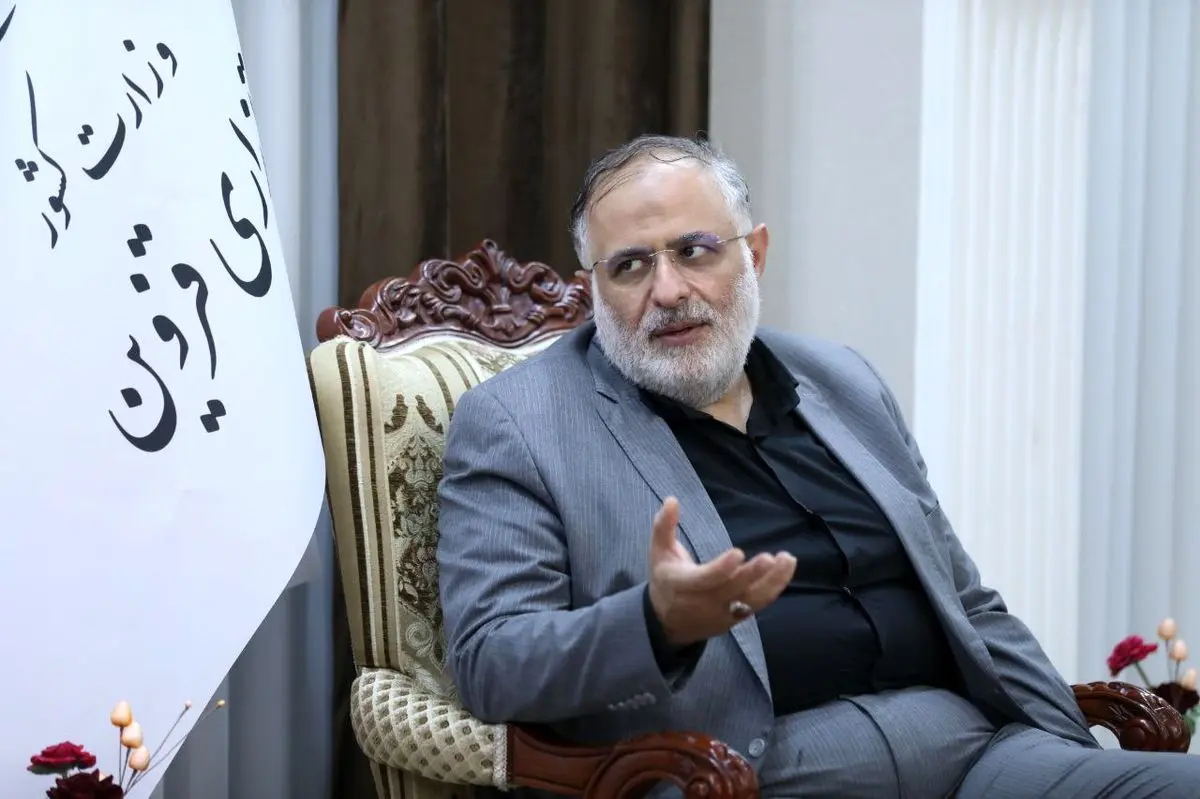 عکس | اسکورت پرتعداد استاندار قزوین برای بازدید از یک طرح!