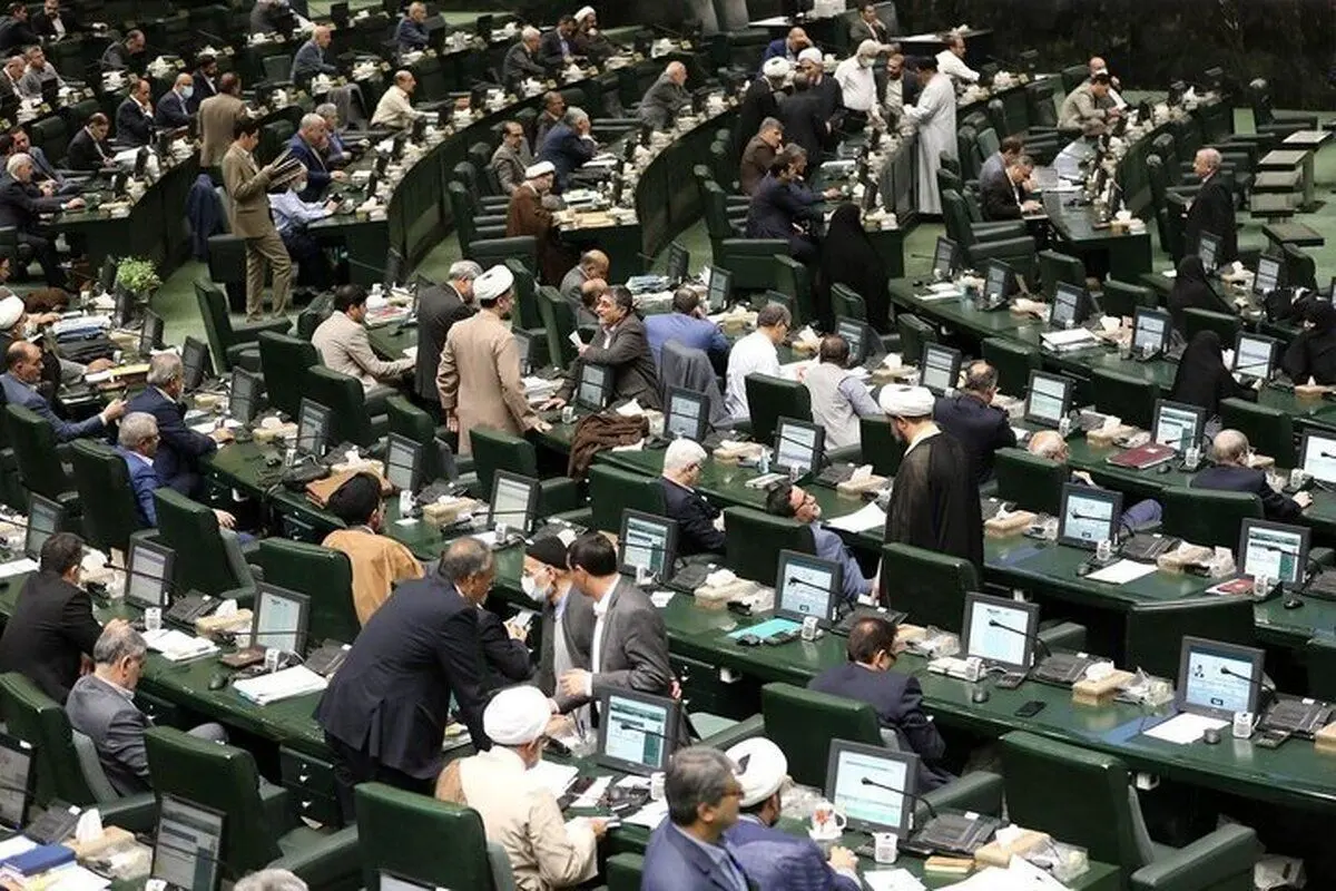 مسئولان جمهوری اسلامی ممنوع‌الخروج می‌شوند؟