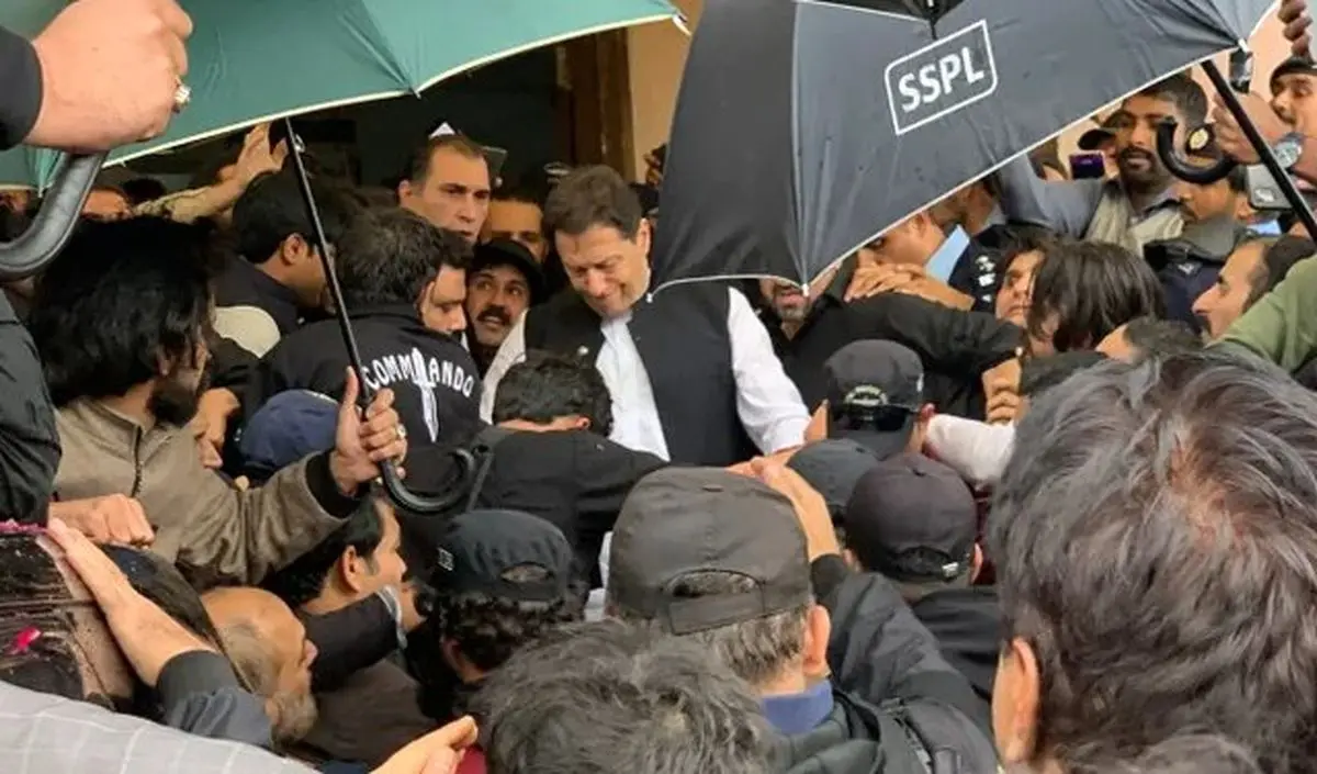 حکم بازداشت عمران خان صادر شد