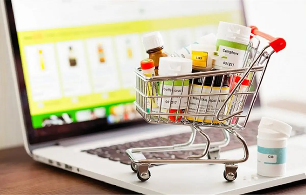 2 - هیچ به نفع داروخانه‌های آنلاین