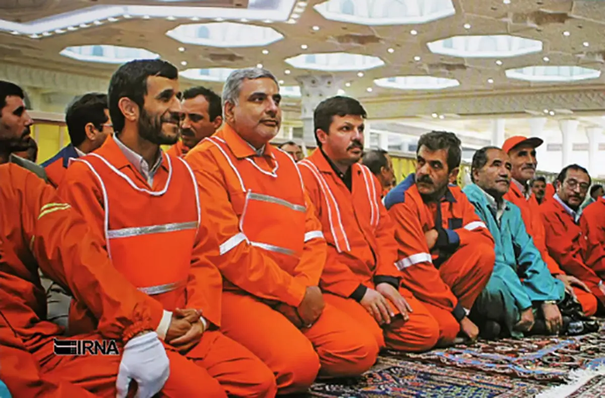 قاب تاریخ| علی نصیریان‌، محمود احمدی‌نژاد و تیمور بختیار