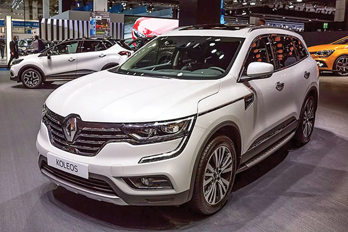 سقوط قیمت خودروهای خارجی و لوکس در بازار!