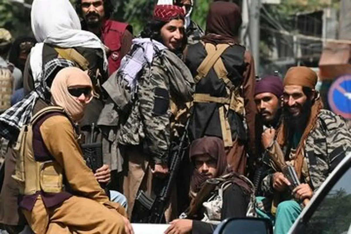 پیگیری سفارت ایران در افغانستان جهت آزادی عکاس ایرانی