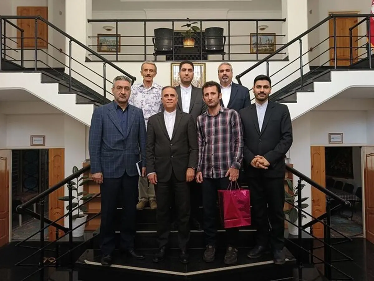 آزادی کاپیتان ایرانی از زندان در آستراخان روسیه + تصویر