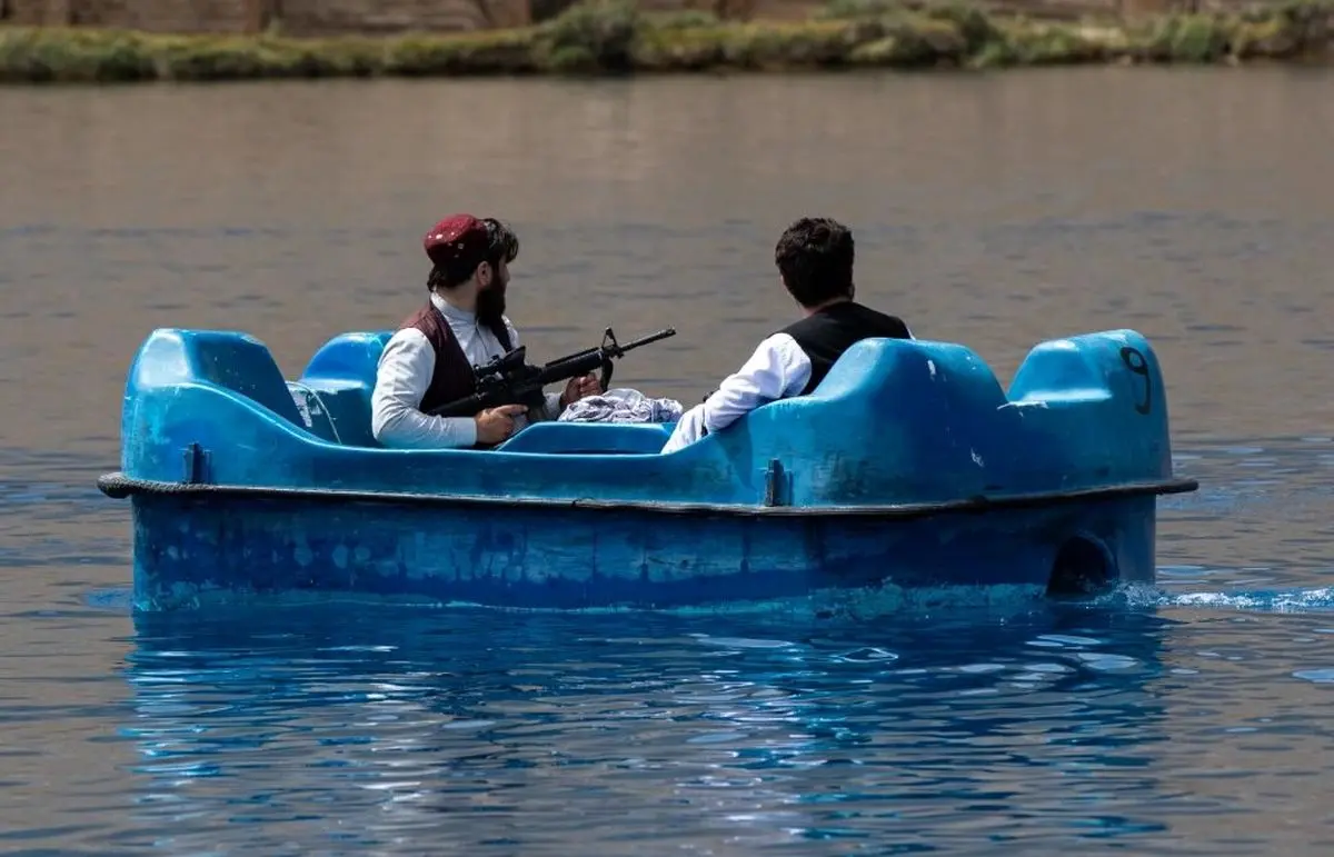 طالبان بالاخره کتانی پوشیدند
