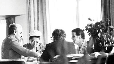 صد سال صد قصه دیگر| زندانبان مهربان زندان قصر