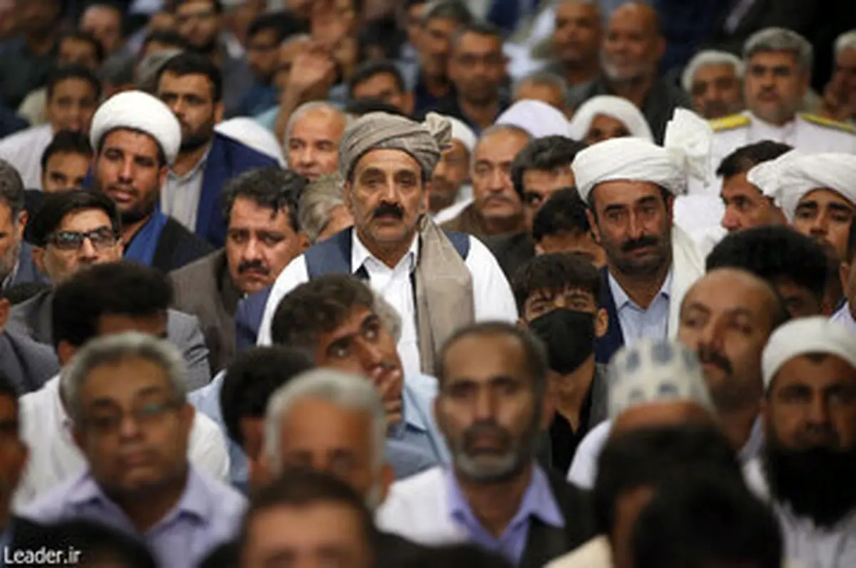 ببینید | پوشش متفاوت هموطنان بلوچ در دیدار با رهبری