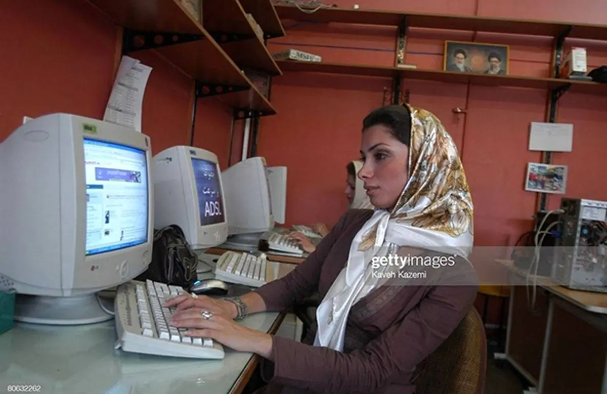 قاب تاریخ| افسران سوئدی، روز اول مهر و ساختمان تلکس
