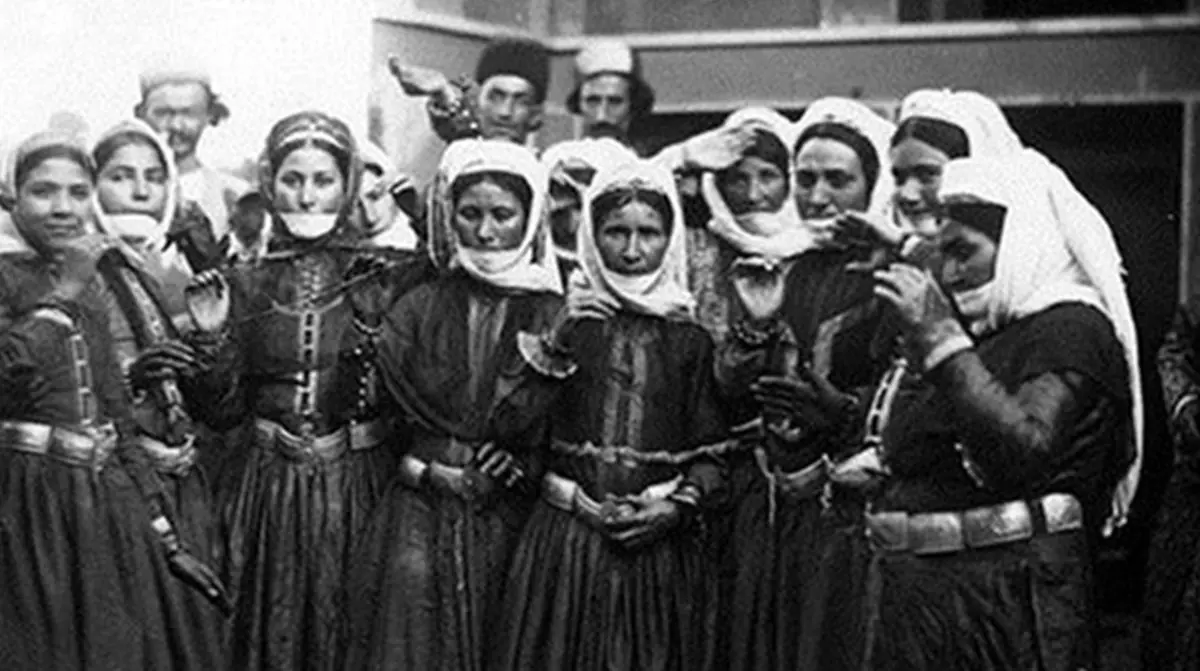 نوش‌آفرین خانم؛ داستان زنی که مالک نصف غرب تهران بود