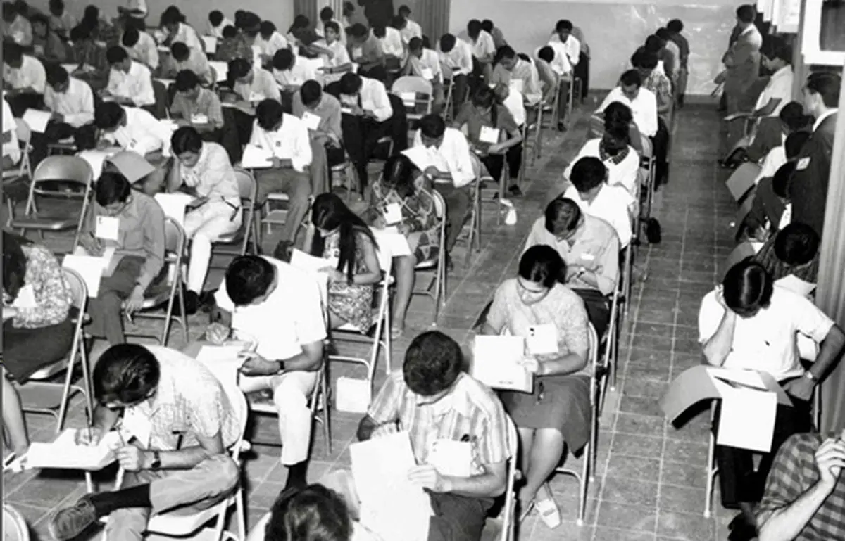 قاب تاریخ| حمید قنبری، باغ فین، ایران ناسیونال و...