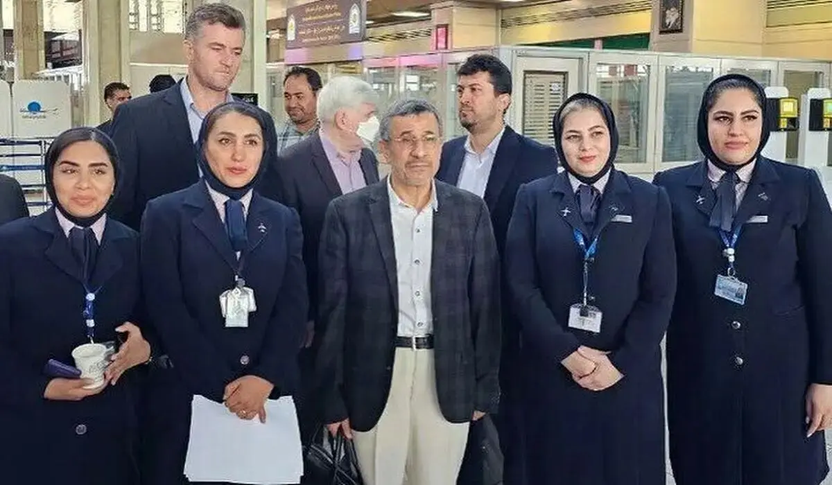 روز پرماجرای احمدی‌نژاد در فرودگاه؛ ممنوع‌الخروجی و تحصن!