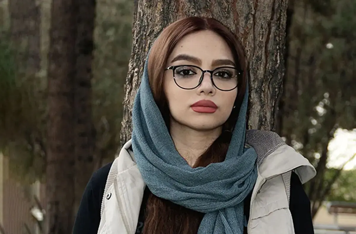 گفتگو با نسترن خزائی‌ به مناسبت انتشار رمان «تکه‌ای از تن»