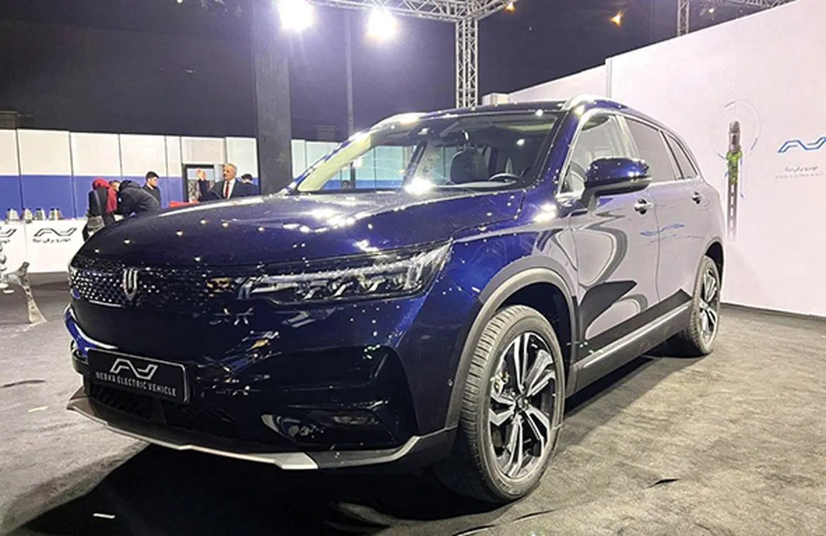 نخستین خودروی برقی‌ بازار ایران رونمایی شد