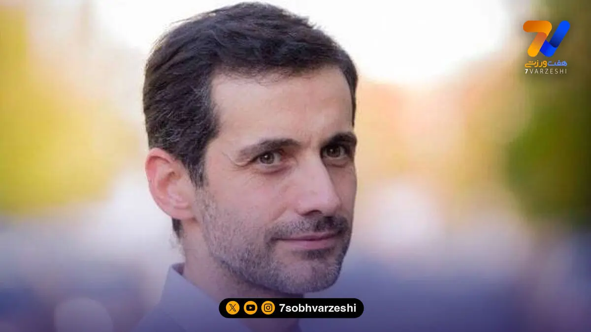 پسر پزشکیان هم تماشاگر بازی تراکتور – پرسپولیس بود