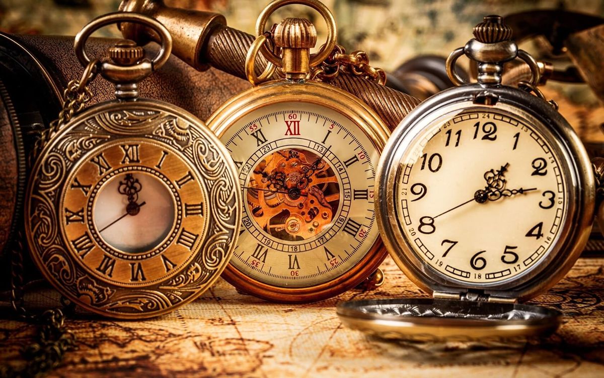 پاورقی جدید دوشنبهها برای ساعتبازها