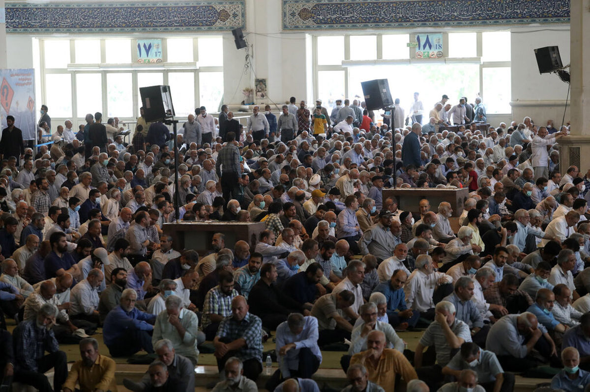 جنجال در نمازجمعه امروز رشت + بیانیه دفتر امام جمعه