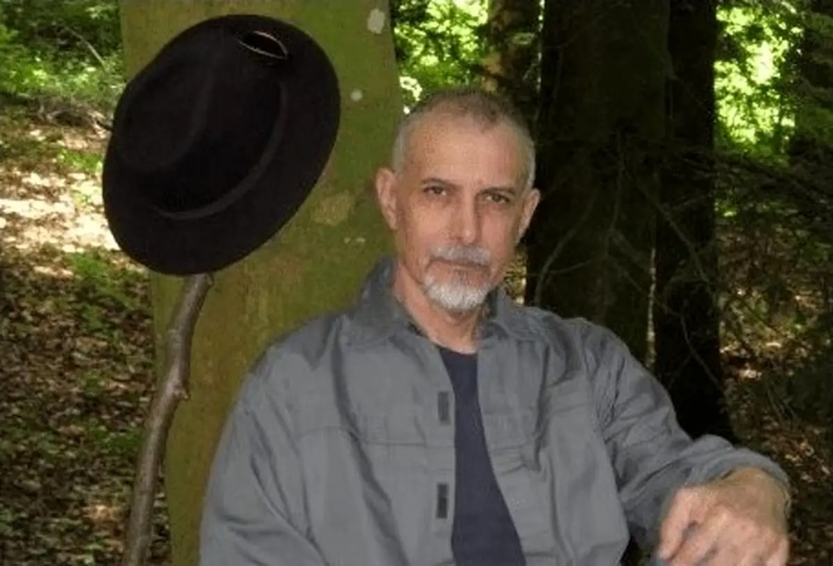 100‌قصه دیگر از لابه‌لای تاریخ| علی پاتریک وارد می‌شود