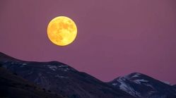 چرا ماه امشب از همیشه تماشایی‌تر است؟