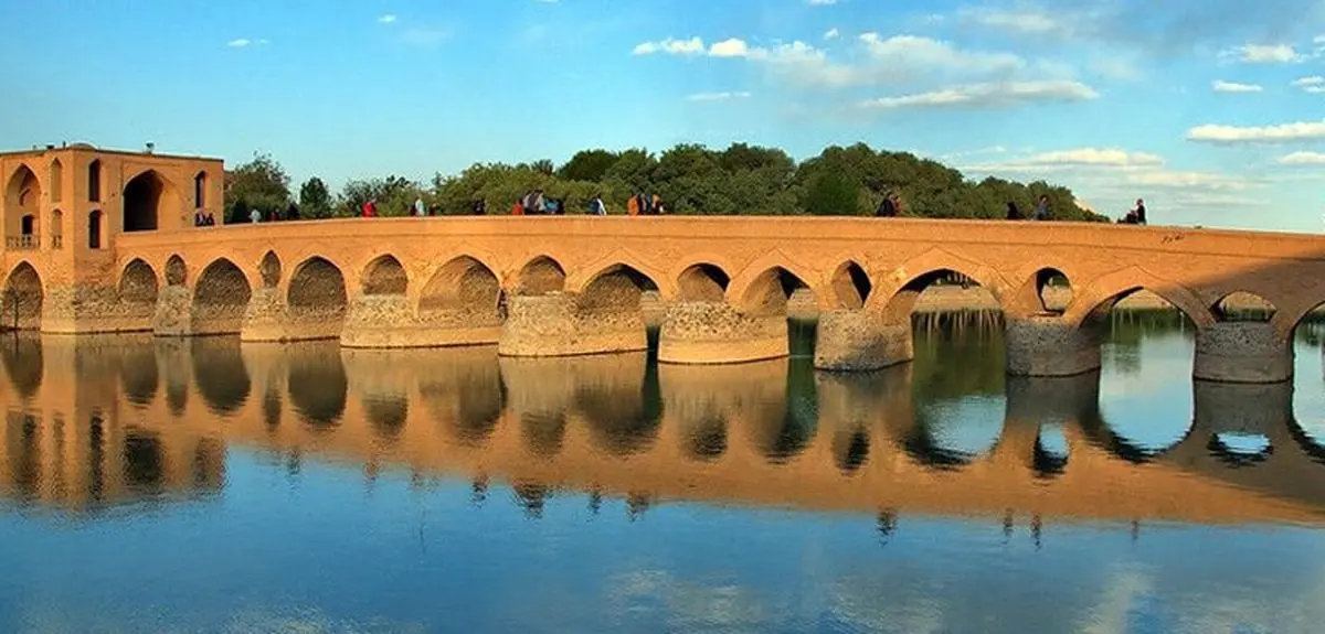 تکذیب شایعه درباره آسفالت کردن پل تاریخی اصفهان