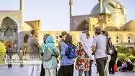 اپراتور پمپ بنزین بسته ۱۰ هزار دلاری را به گردشگر خارجی بازگرداند
