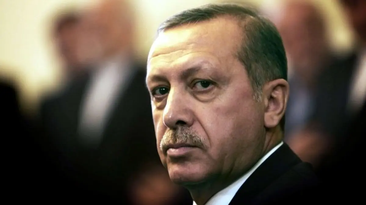 حال بد اردوغان پس از شکست در انتخابات مجلس ترکیه