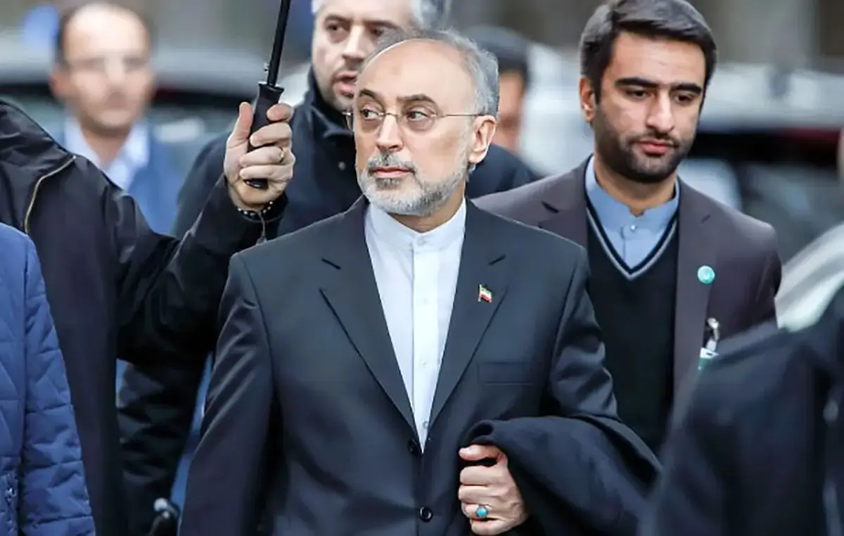 کارنامه دیپلمات کهنه‌کار
