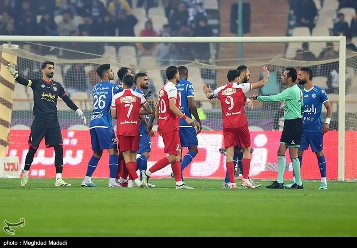 پنج استقلالی و چهار پرسپولیسی در خطر محرومیت