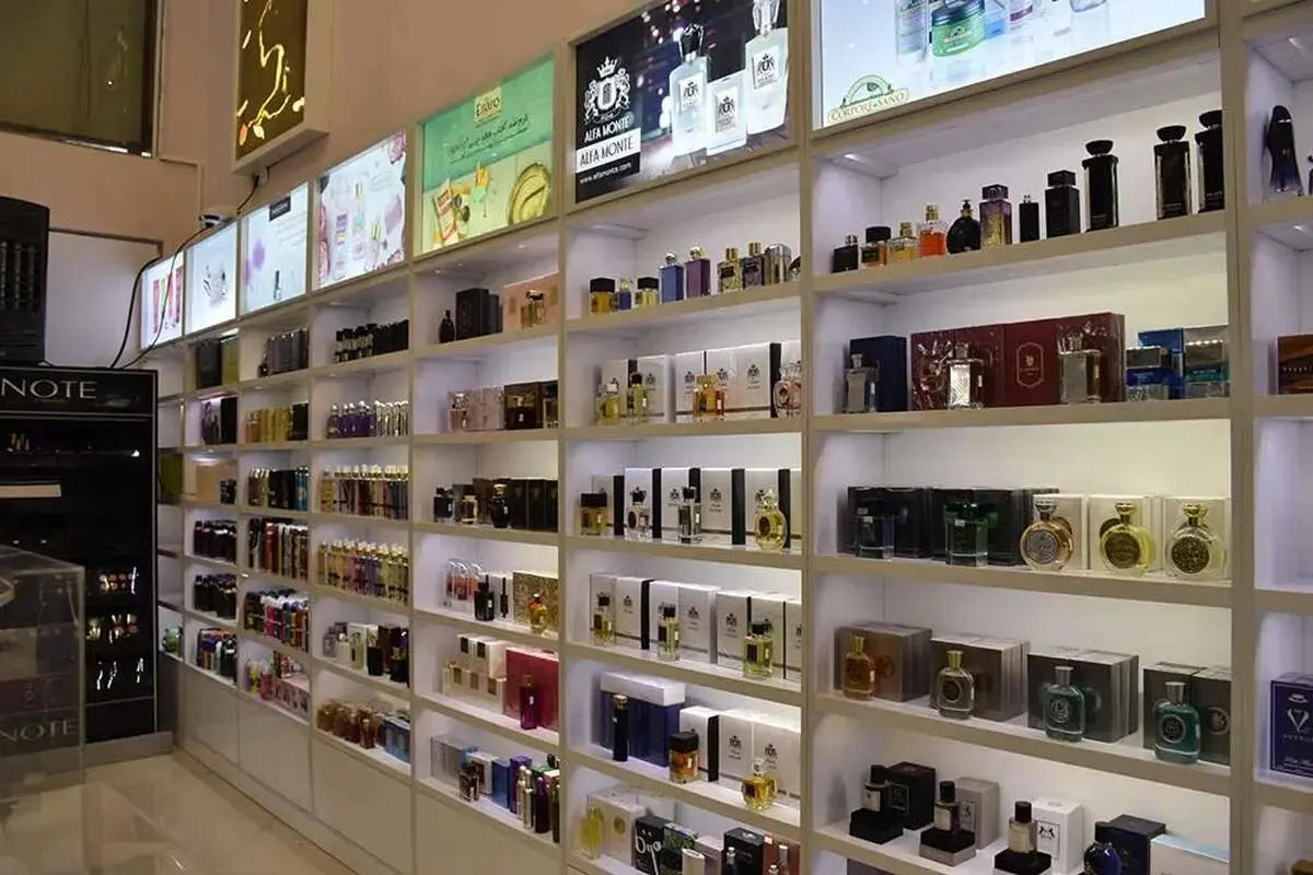 ببینید| لحظه انفجار مغازه عطرفروشی در ارومیه