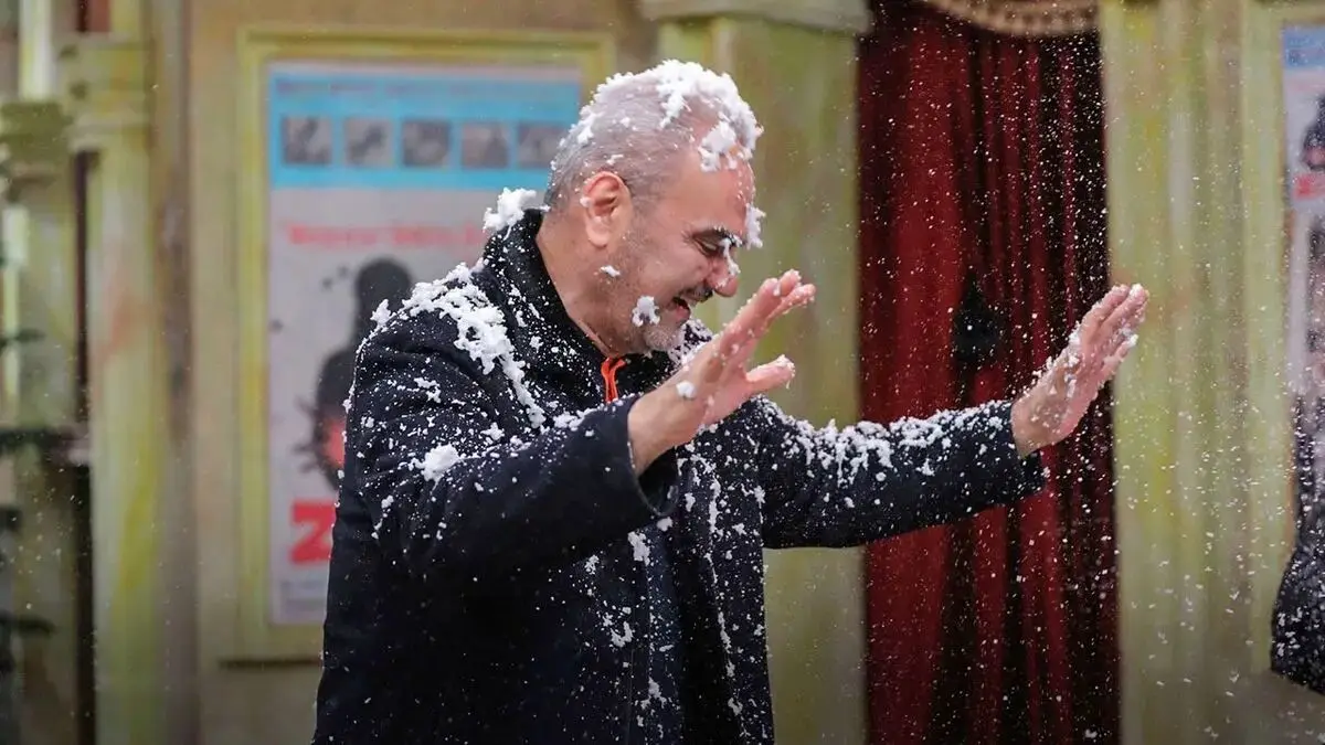 درباره سلسله رفتارهای اخیر جواد خیابانی به بهانه اظهاراتش در شب‌های مافیا زودیاک