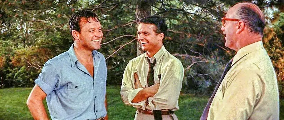 کلاسیک ببینیم| پیک‌‌نیک، جاشوا لوگان-1955