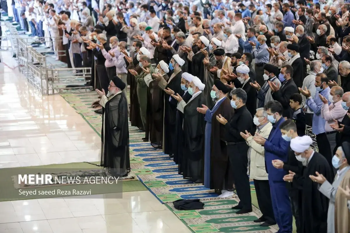 عکس| ژست احمد خاتمی در برابر کاظم صدیقی