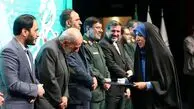 آمنه‌سادات ذبیح‌پور از وکیل احمدی‌نژاد شکایت کرد