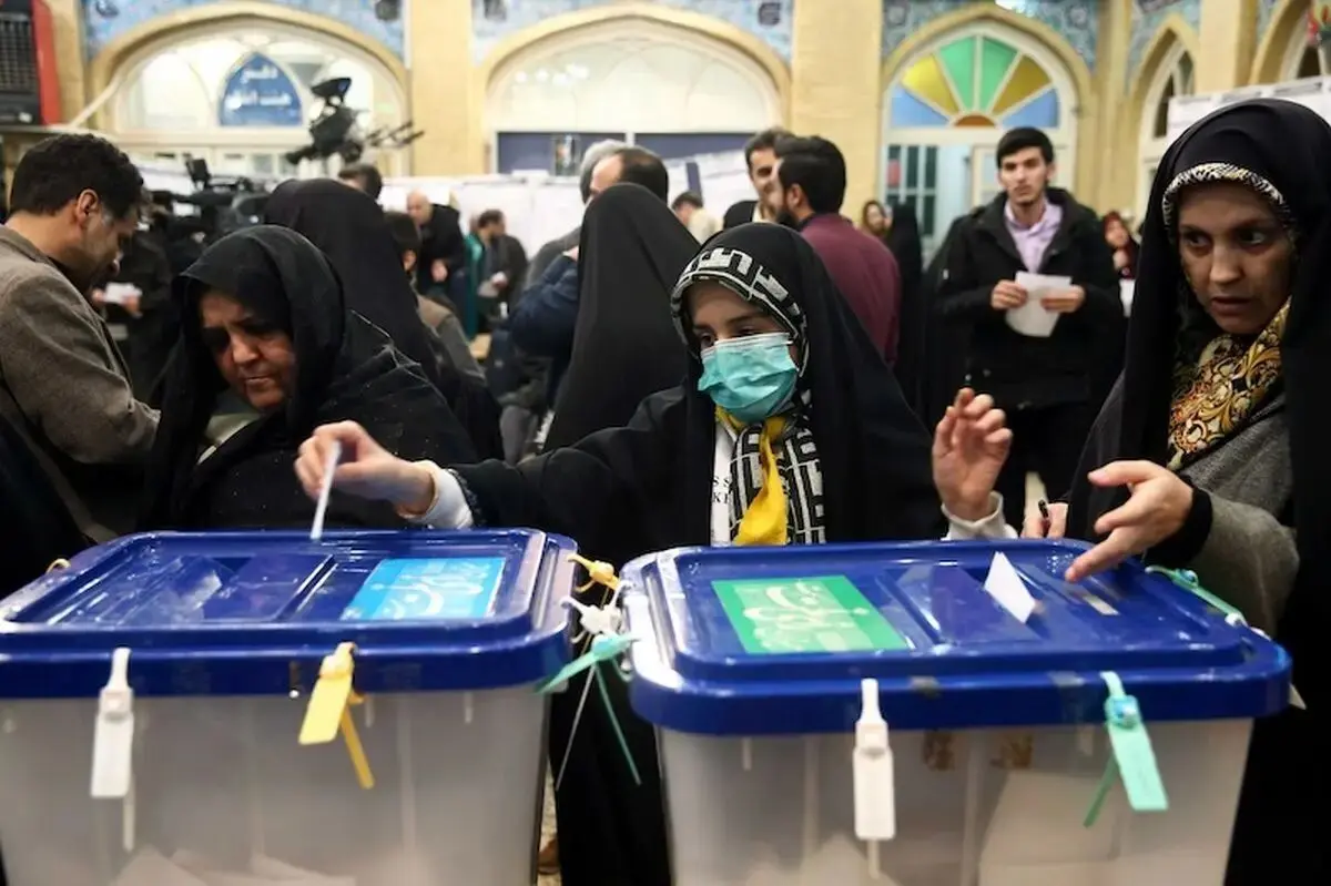 تب فوتبال در هیاهوی انتخابات