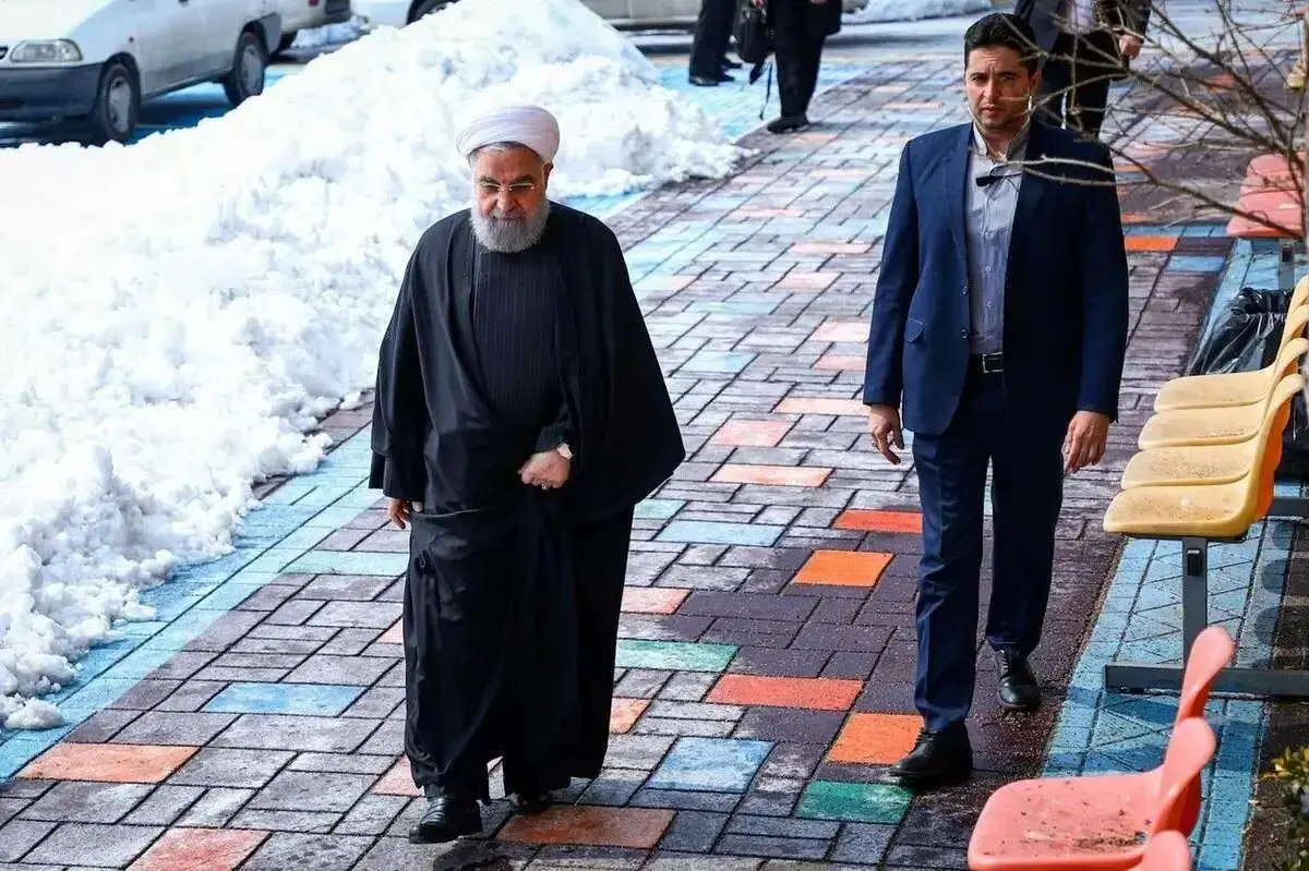 علت غیبت حسن روحانی در چند جلسه عمومی اخیر مشخص شد