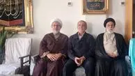 قابی از مسعود پزشکیان در منزل برادر رهبر انقلاب