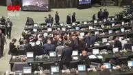 حضور ناگهانی پزشکیان در مجلس