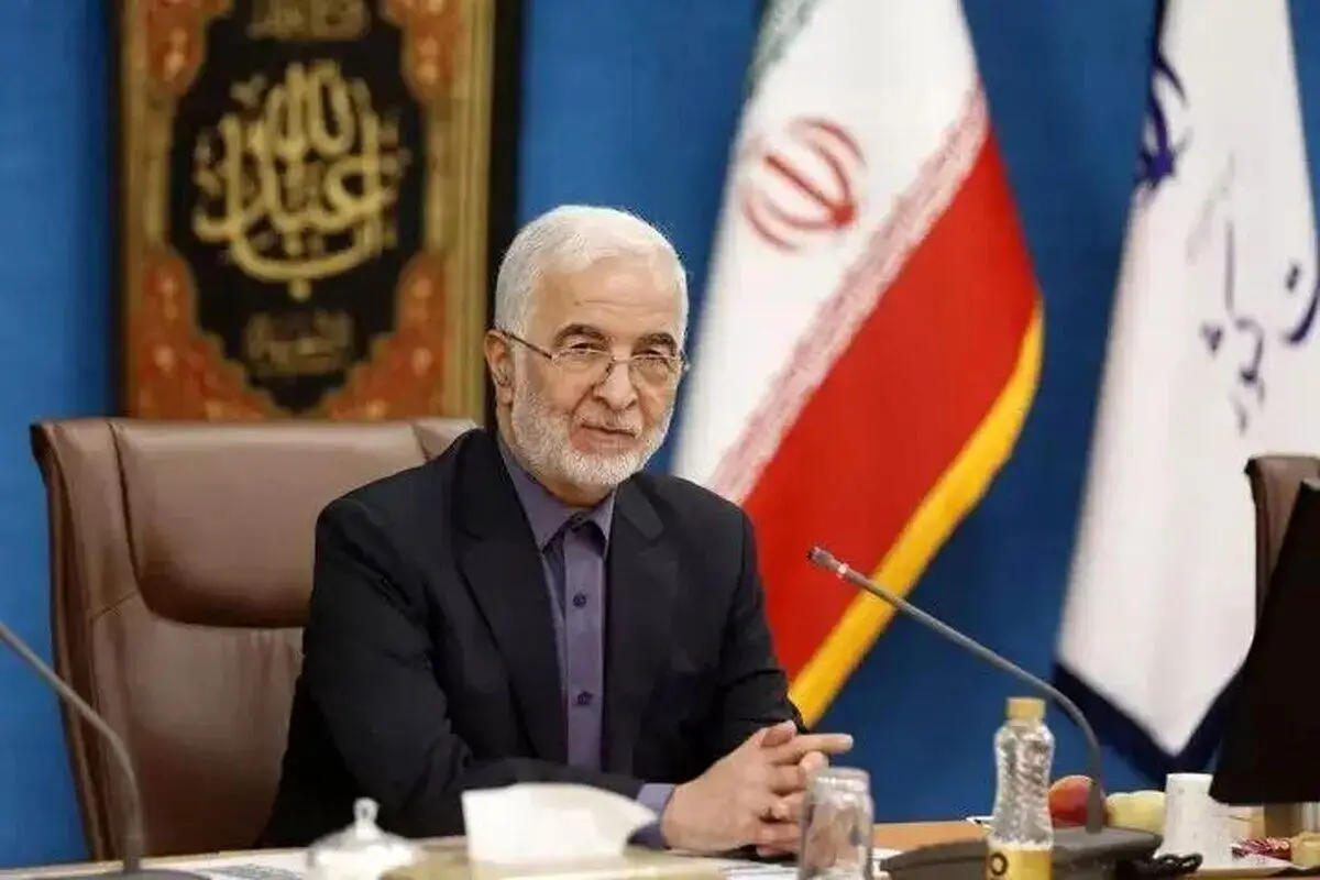 حکم جدید رهبر انقلاب برای اسکندر مومنی