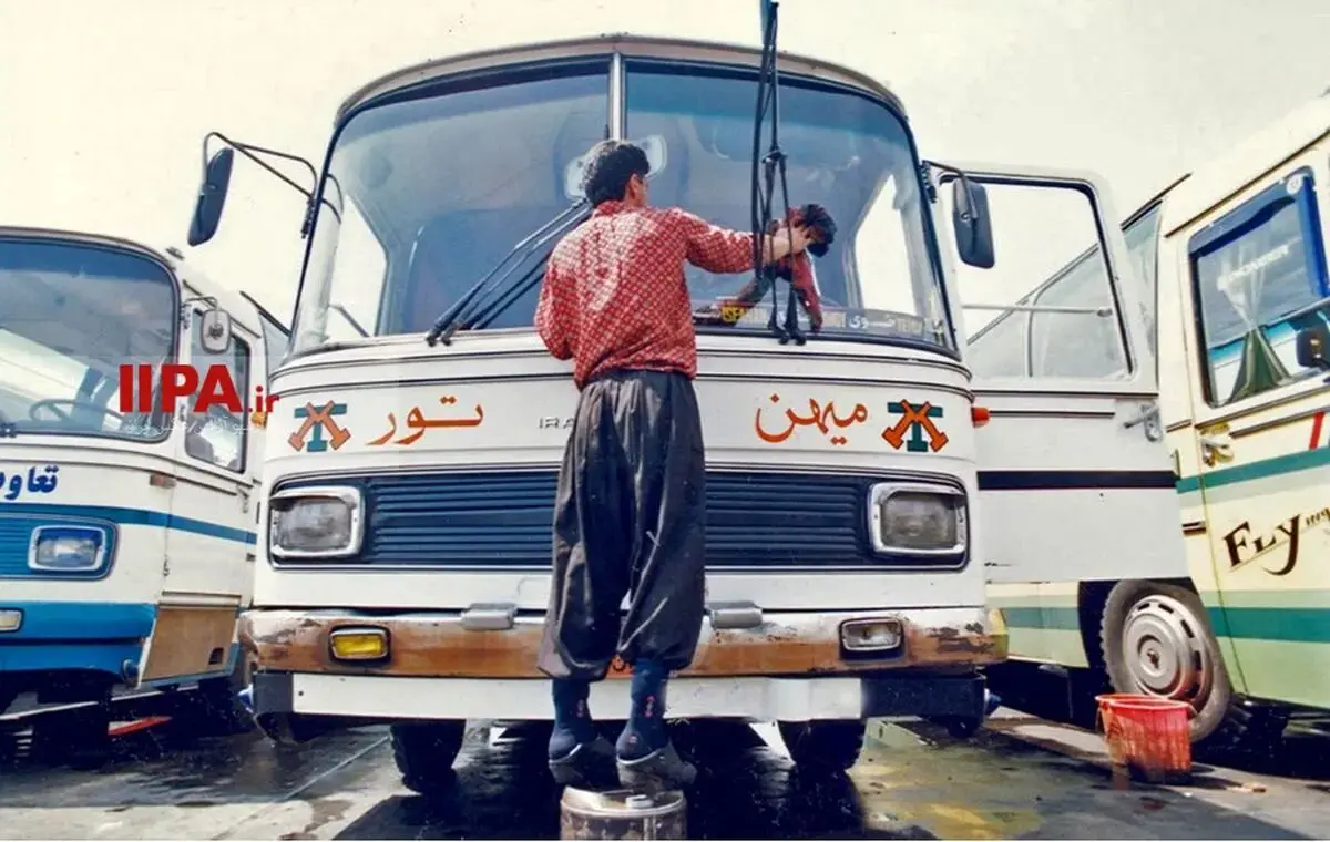 قتب تاریخ| ویرانه‌های خرمشهر، داستان جیپ آهو، شهرری دهه‌30 و تهران دهه80
