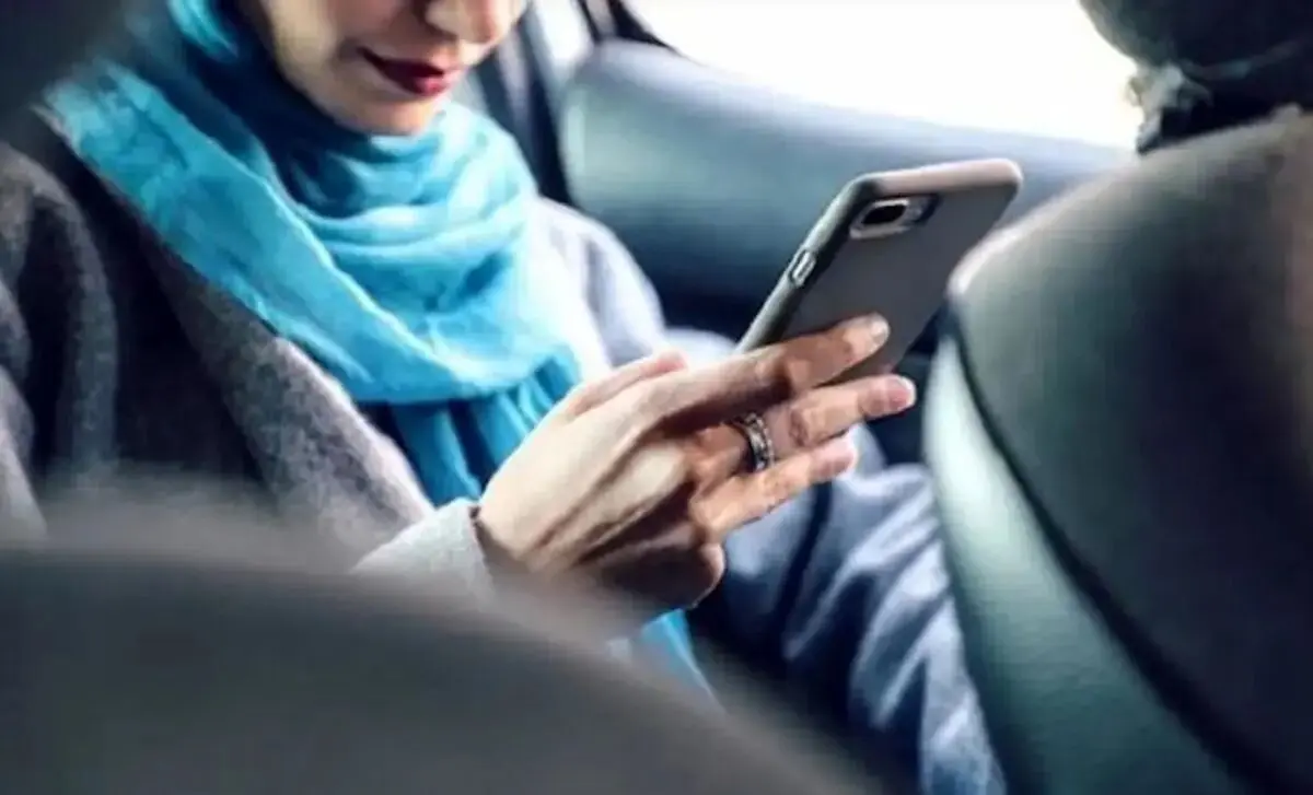 الزام تاکسی‌های اینترنتی به گزارش‌‌دهی موارد بی‌حجابی