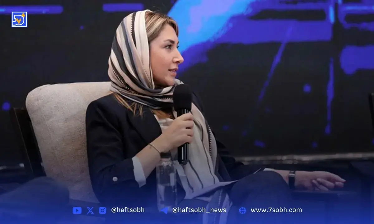 غائله‌ خانم  مدیرعامل | واکنش‌ها به ادبیات عجیب الناز سخائیان