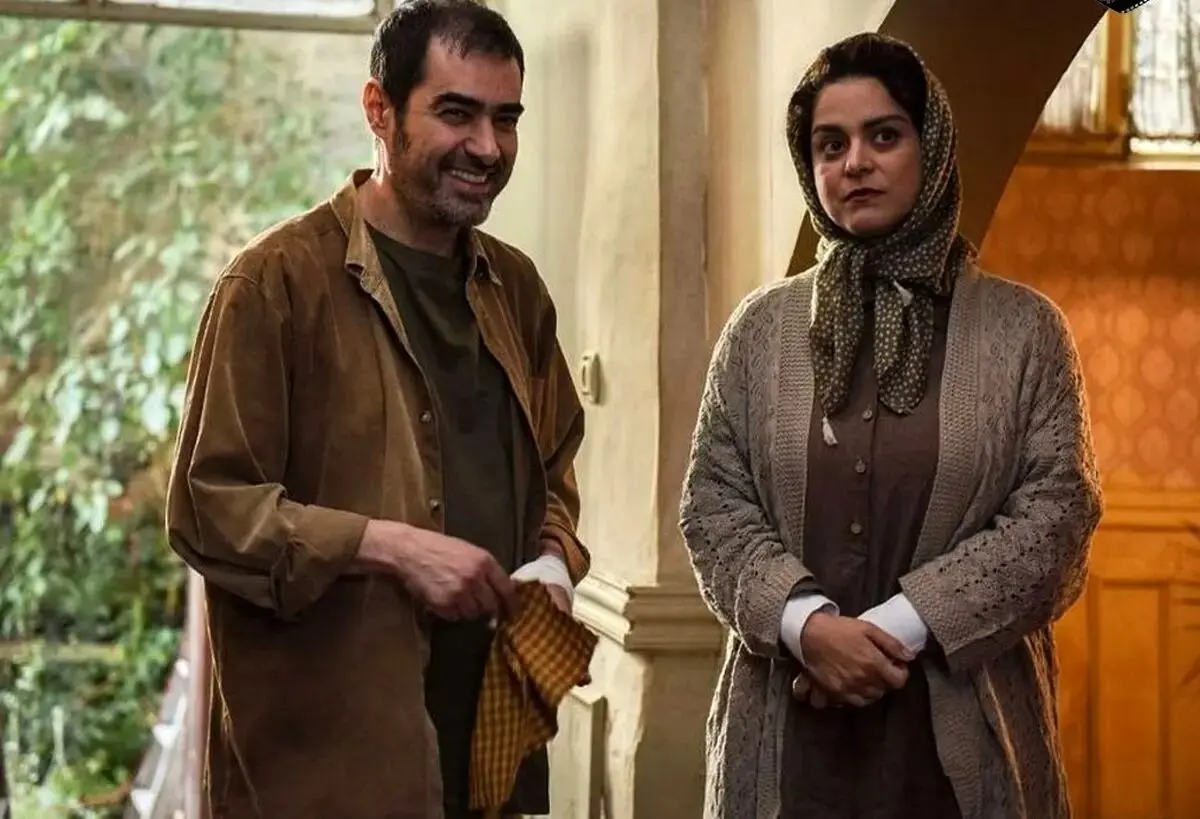 چهره شکسته شهاب حسینی در نشست خبری فیلم «رها» + تصویر