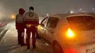 حادثه برای  ۲۲۰۰ زن و مرد در جاده‌های برفی ١٧ استان کشور