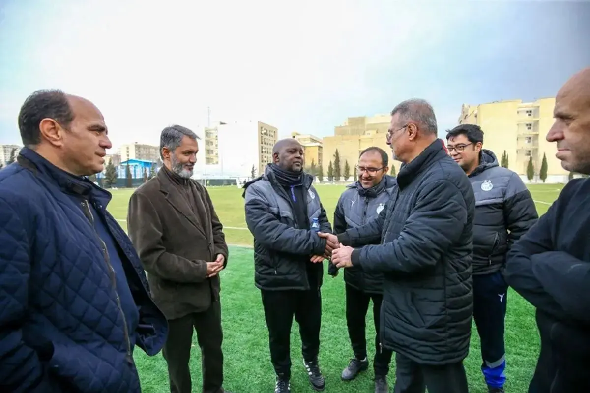 اتهام سنگین مدیرعامل استقلال به سرمربی معروف