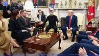 روز- داخلی- کاخ سفید- اتاق بیضی| نمایش طنز در یک پرده‌