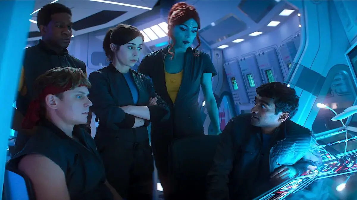 سریال آیینه سیاه(Black Mirror)؛ تاریخ انتشار فصل 7 + ویدیو تریلر