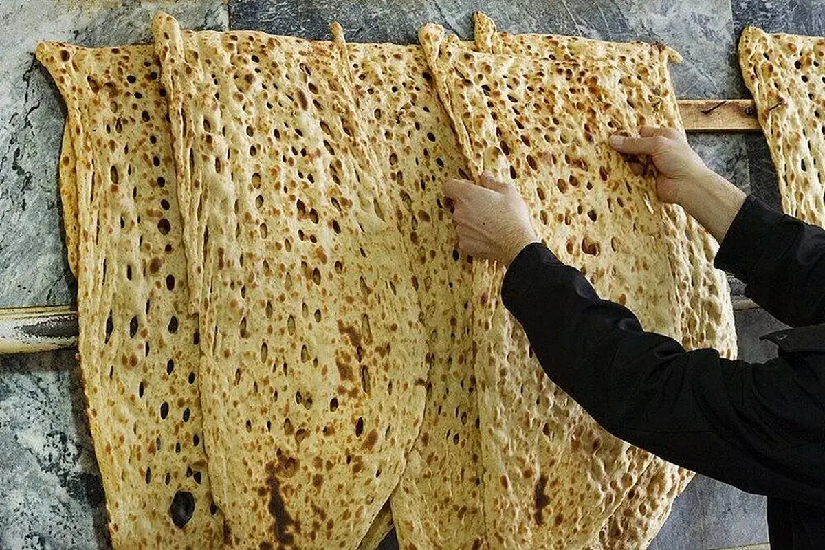 نان سنگگ بخوریم یا نخوریم؛ توصیه کارشناسان تغذیه درباره بهترین نان